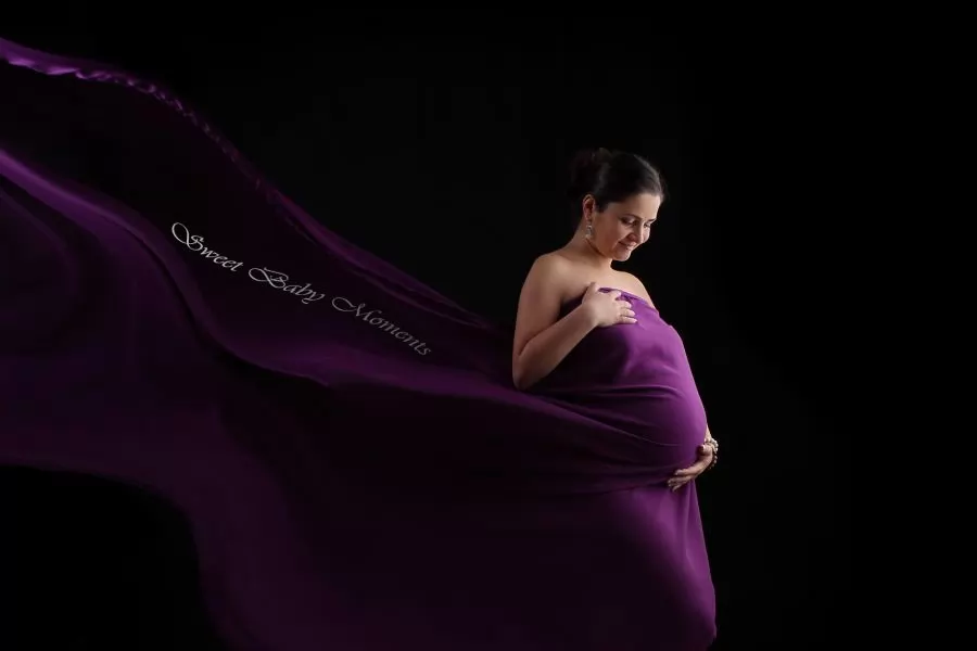 pregnancy-love-story.webp