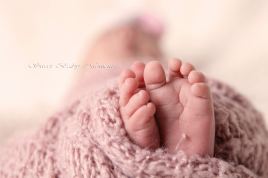 Sweet Baby Moments фотограф за новородени